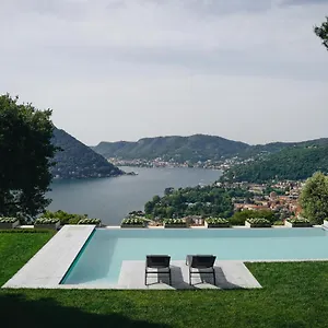 Almana , Cernobbio Italië